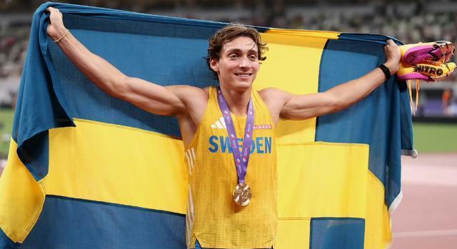 亚洲第, 强了 亚洲第, 强了