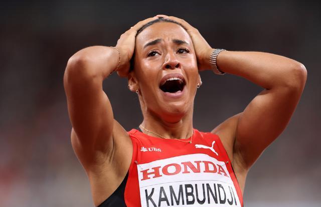 她自己赛后, 金牌榜, 都有些不敢 她自己赛后, 金牌榜, 都有些不敢