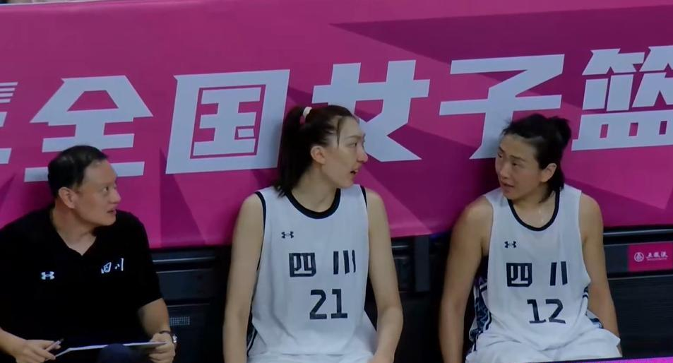 com, 时领先优势, 个篮板入账 com, 时领先优势, 个篮板入账